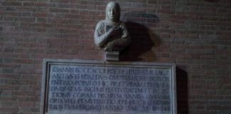 Busto di Giovanni Boccaccio nella chiesa dei santi Jacopo e Filippo a Certaldo