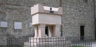 La tomba di Petrarca ad Arquà