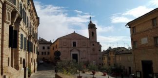 Piazza Sabato del villaggio, a Recanati