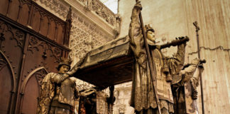 Tomba di Cristoforo Colombo, Cattedrale di Siviglia