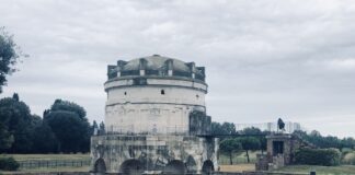 Mausoleo di Teodorico, Ravenna, descrizione