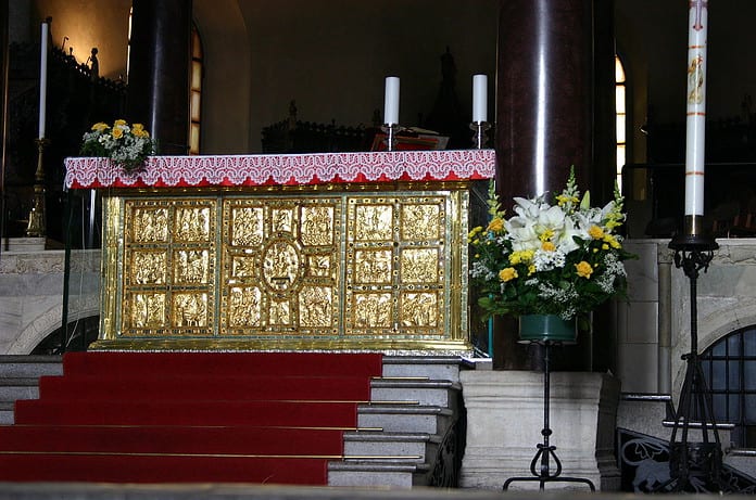 Altare di Sant'Ambrogio a Milano