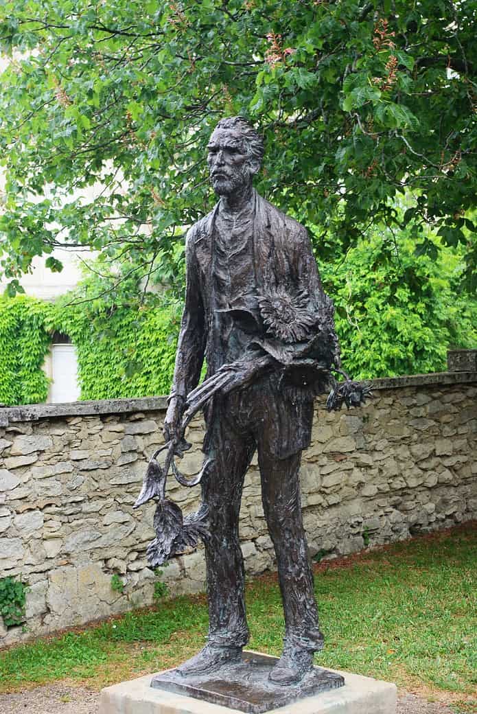 La statua di Van Gogh a Saint Remy in Francia